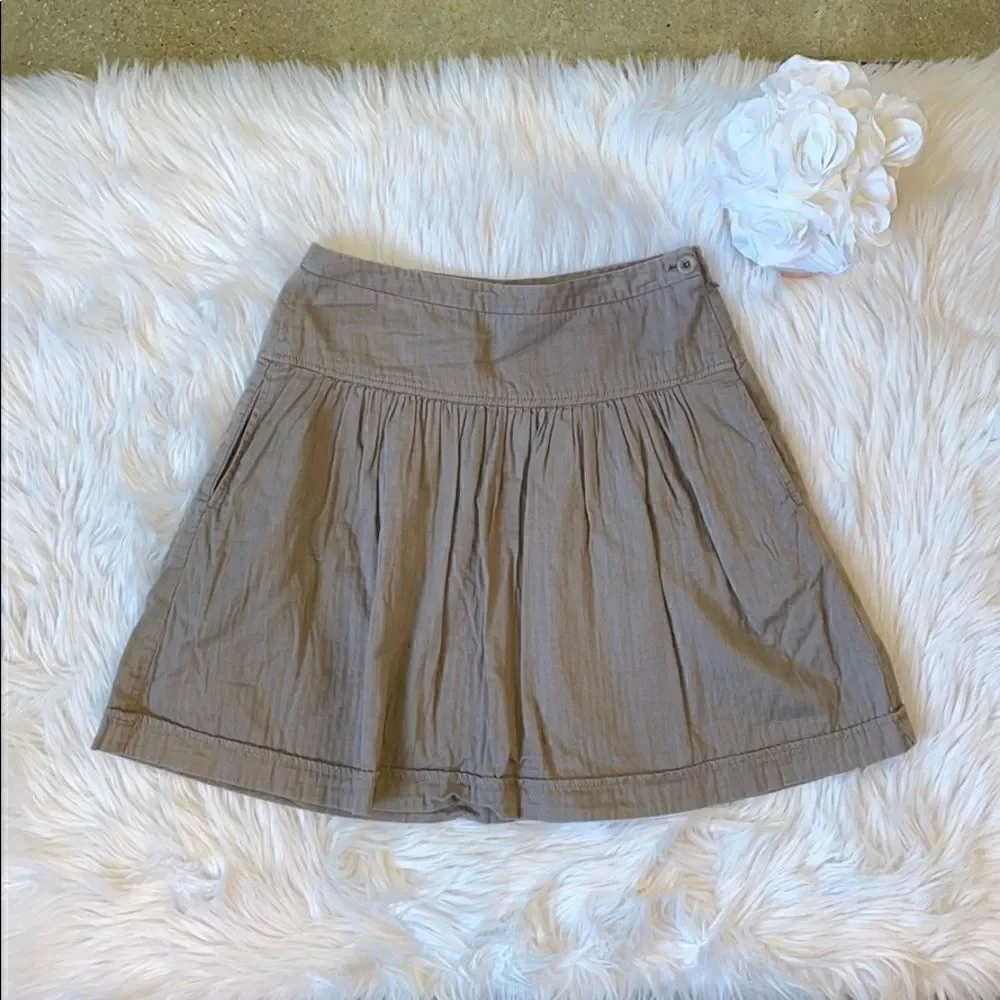 GAP Fit and Flare Brown Mini Skirt with Pockets (Size: 1)